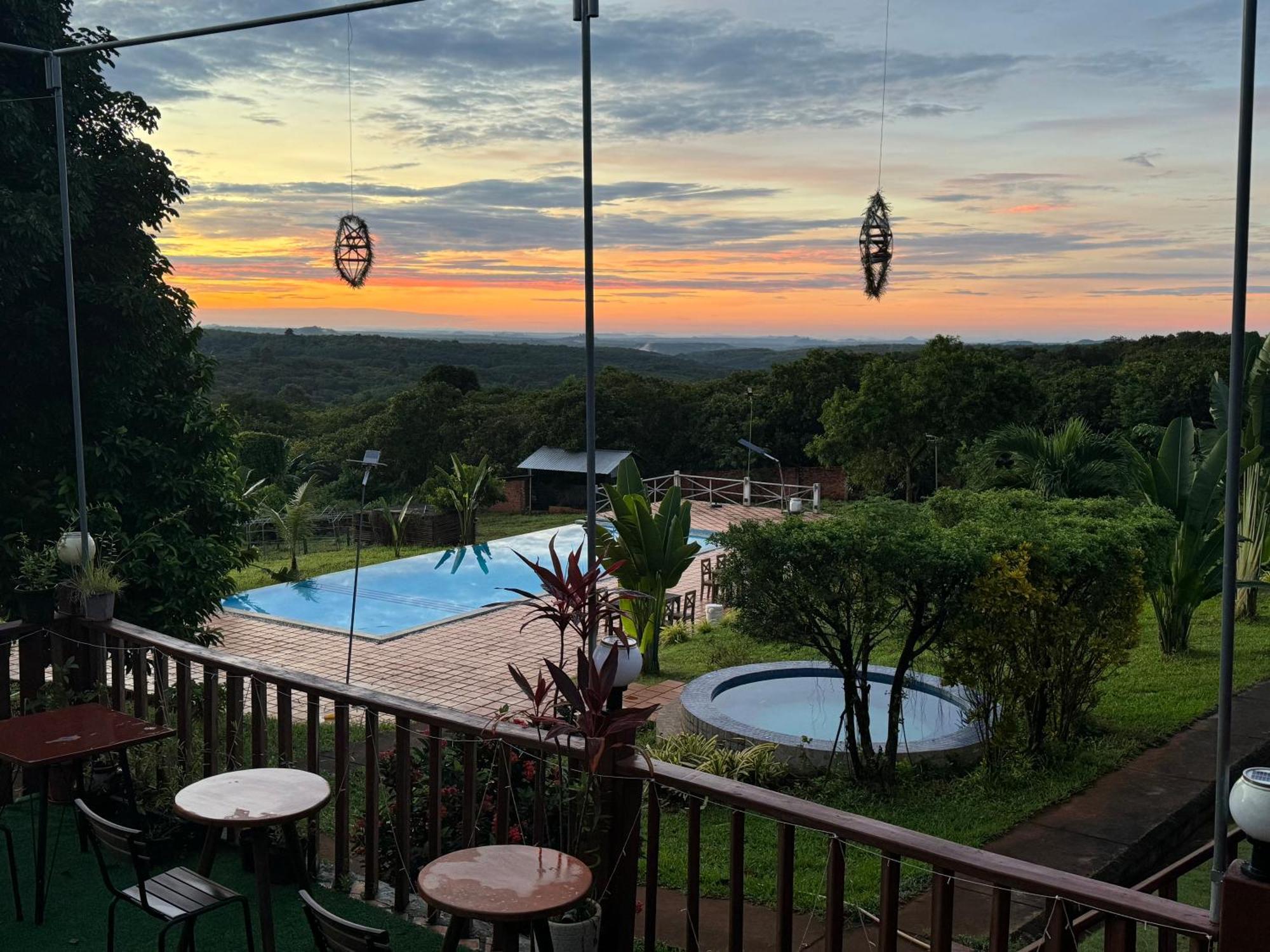 Ratanakiri Paradise Hotel & Restaurant Banlung Εξωτερικό φωτογραφία